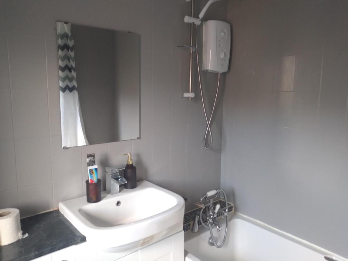 Sevenoaks Villa Bolton Ngoại thất bức ảnh